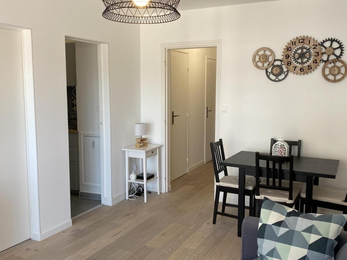 Charmant 2 Pieces Avec Parking Et Ascenseur, Proche Centre-Ville De Cabourg - Fr-1-487-323 Εξωτερικό φωτογραφία